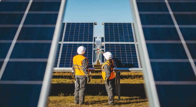 İzmirin Kuzey aksı temiz enerji imalatında merkez olacak