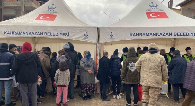 Kahramankazan Belediyesinden deprem bölgesi Malatyada iftar yemeği