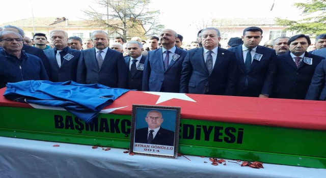 Kalp krizi sonrası hayatını kaybeden MHPli Belediye Başkanı Gönüllü toprağa verildi