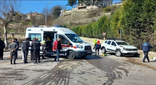 Karabükte trafik kazası: 3 yaralı