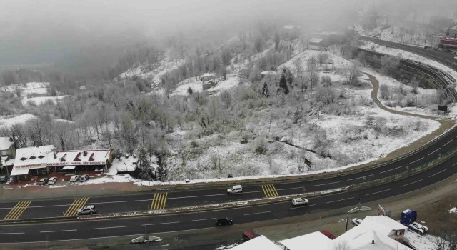 Karla kaplanan Bolu Dağı havadan görüntülendi