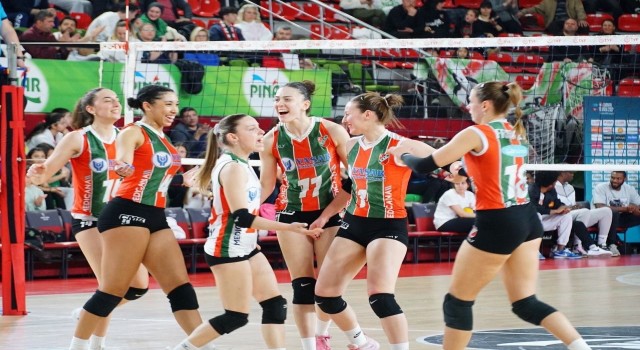 Karşıyaka Voleybolun Sultanlar Ligi hayalleri seneye kaldı