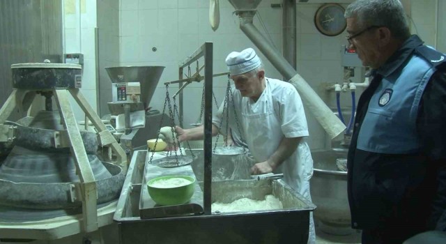 Kartalda fırınlar ve unlu mamul üreten iş yerleri denetlendi