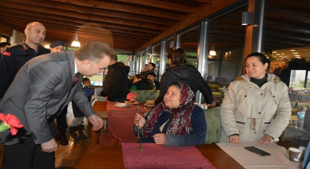 Kaymakam Odabaştan 8 Mart Dünya Kadınlar gününde anlamlı ziyaret
