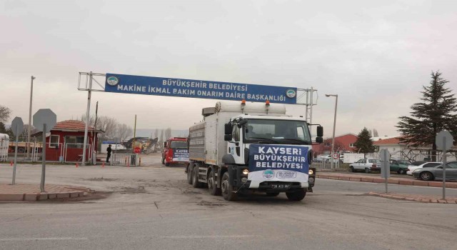Kayseriden sel bölgesine 11 araç uğurlandı