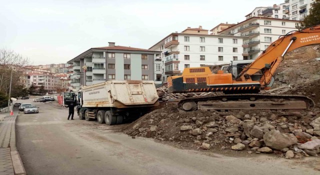 Keçiörende yeni yollar açılıyor