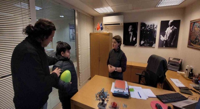 Kendi küçük, kalbi kocaman: Evde ürettiği sabunları satıp parasını depremzedeler için bağışladı