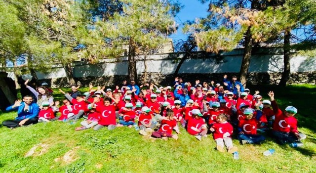 Kırsal mahallelerdeki çocukları mutlu eden proje