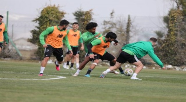 Konyasporda Giresunspor maçı hazırlıkları devam etti