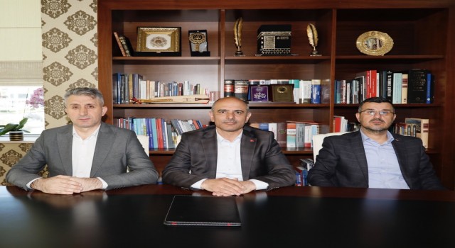 Körfezde en düşük işçi maaşı 17 bin 500 TL oldu