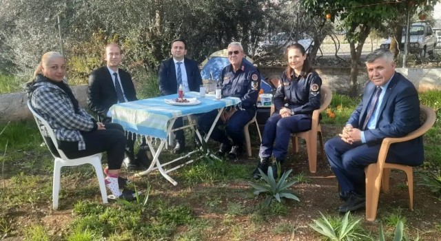 Köyceğizde şehit ailelerine vefa ziyareti