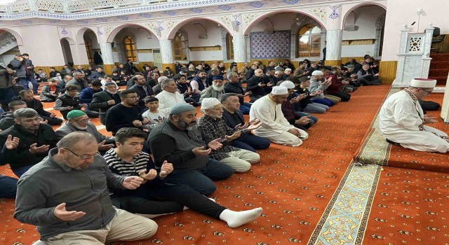 Kuluda hatimle teravih namazı kılınmaya başlandı