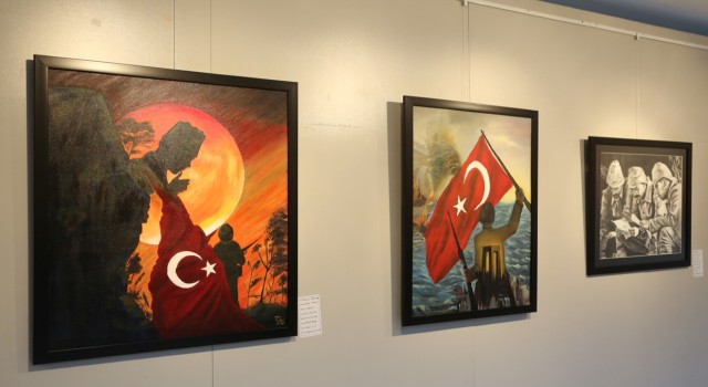 Kursiyerlerden Çanakkale Zaferi anısına resim sergisi
