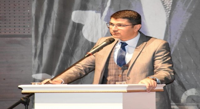 Kütahya İl Müdürlüğü görevinden istifa edip Uşak AK Partiden aday adayı oldu