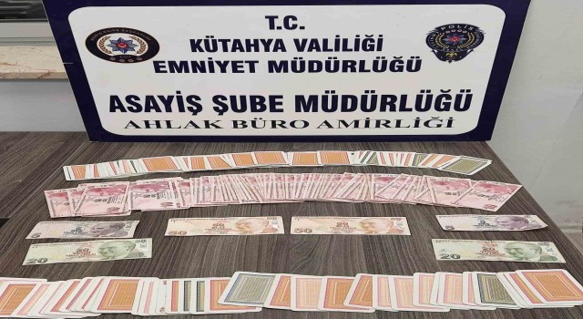 Kütahyada kumar oynayan 6 şahsa idari para cezası