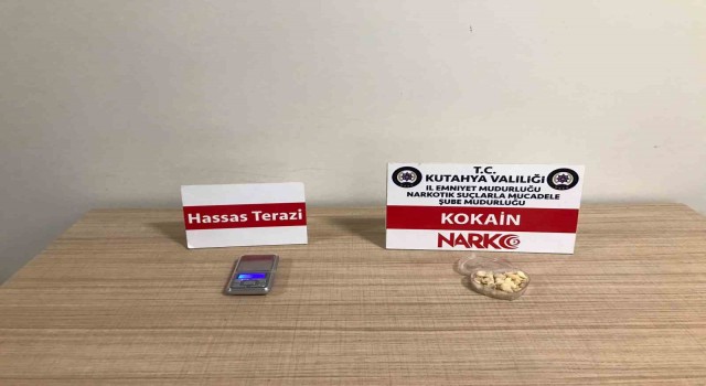Kütahyada uyuşturucu madde ticareti yapan şahıs tutuklandı