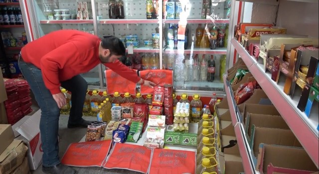 Kütahyalı esnaf 4 yıldır dar gelirli aileleri sevindiriyor