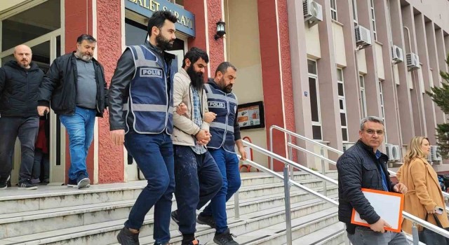 ‘Kuyu cinayeti firarisi 12 yıl sonra İzmirde yakalandı