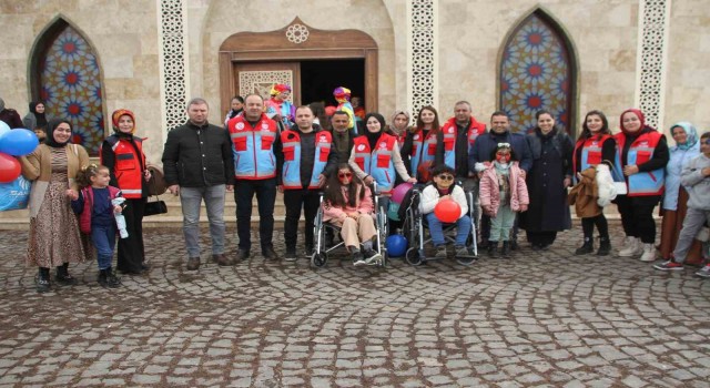Malazgirtte depremzede çocuklar için moral etkinliği düzenlendi