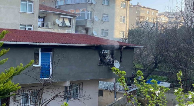 Maltepede madde bağımlısı olduğu iddia edilen şahıs evini yaktı