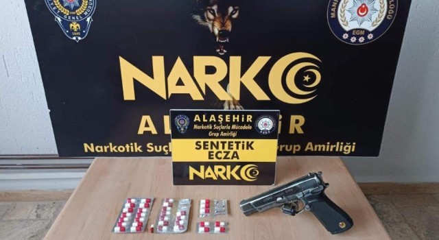 Manisada uyuşturucudan 2 tutuklama