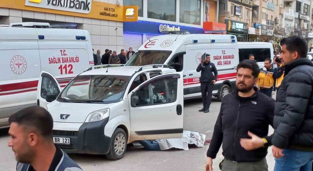 Mardinde seyir halindeki araca silahlı saldırı: 2 ölü