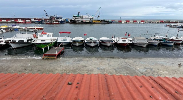 Marmara Denizi ulaşımına lodos engeli