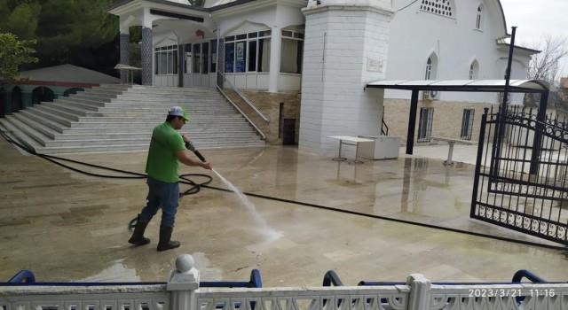 Marmariste Ramazan ayı öncesi camilerde temizlik çalışması başlatıldı