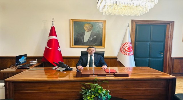 Meclise Erzurumlu genel sekreter