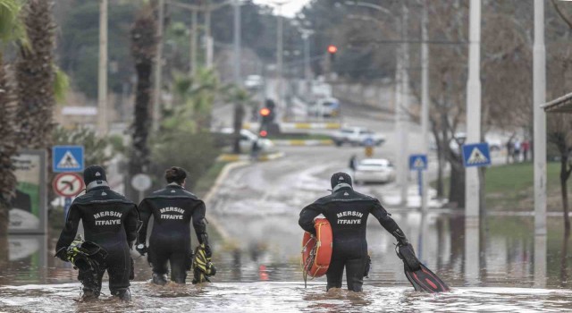 Mersin itfaiye ekiplerinden selin vurduğu Şanlıurfaya destek