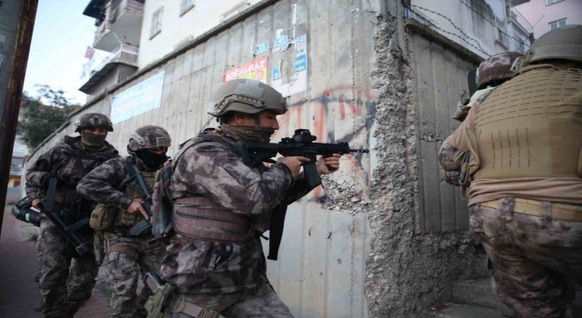 Mersindeki PKK/KCK operasyonu: 10 gözaltı