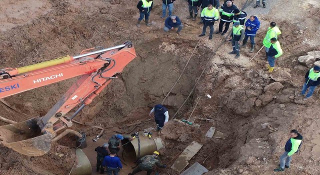 MESKİ ana isale hattı arızasını kısa sürede giderdi