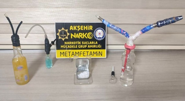 Metruk binada uyuşturucu kullanırken yakalandılar