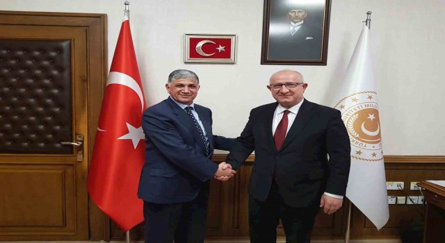Milli Savunma Bakan Yardımcısı Karaosmanoğlu, BM Karadeniz Tahıl Girişimi Koordinatörü Dashti ile görüştü