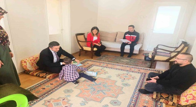 Müdür Turan İncirliova ve Koçarlıda vatandaşlarla buluştu