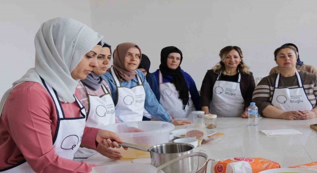 Muğlada depremzede kadınlar için moral etkinliği düzenlendi