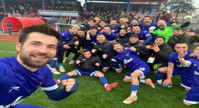 Mustafakemalpaşaspor şampiyonluğunu ilan etti