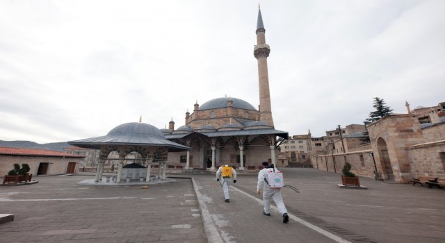 Nevşehirde camiler gül kokacak