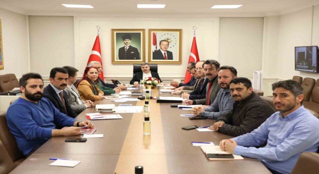 Okulların durumu görüşüldü