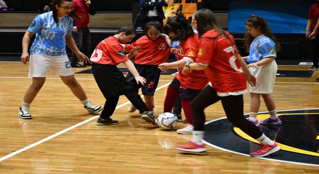 Özel bireyler spor alanında Balıkesirin gurur kaynağı oldu