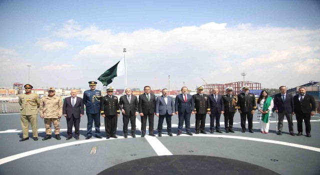 Pakistan Milli Günü, Mersinde yardım gemisinde kutlandı