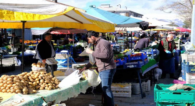 Pazar esnafının kuraklık endişesi