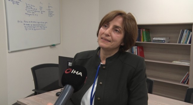 Prof. Dr. Sibel Örsel: “Toplumsal bütünleşmenin, bu kişilerdeki belirtilerin kalıcı olmaması için aylarca sürdürülebilir olması gerekiyor”