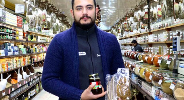 Ramazan ayında susuzluğu önlüyor, talep son günlerde arttı