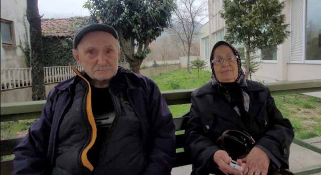 Sahte başsavcının ağına düşen yaşlı çift dolandırılmaktan son anda kurtarıldı