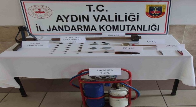 Sahte sikke üretimine, jandarma dur dedi