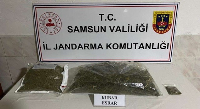 Samsunda 3,5 kilo kubar esrar ele geçirildi: 2 gözaltı