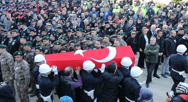 Samsunda şehit polis için tören