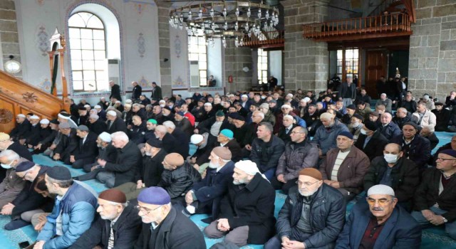 Samsunda şehitler ve depremde hayatını kaybedenler için mevlit okutuldu