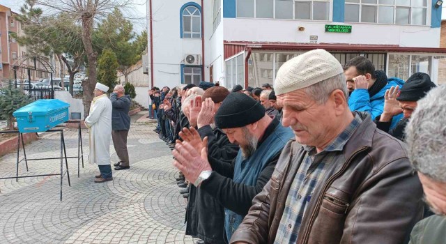 Sanatçı Mehmet Ali Tunca, son yolculuğuna uğurlandı